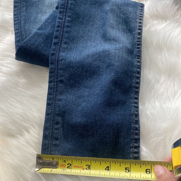 Hudson Jeans Size Size 28 Collins Skinny Medium Rise in Very Good Condition. - Picture 10 of 11